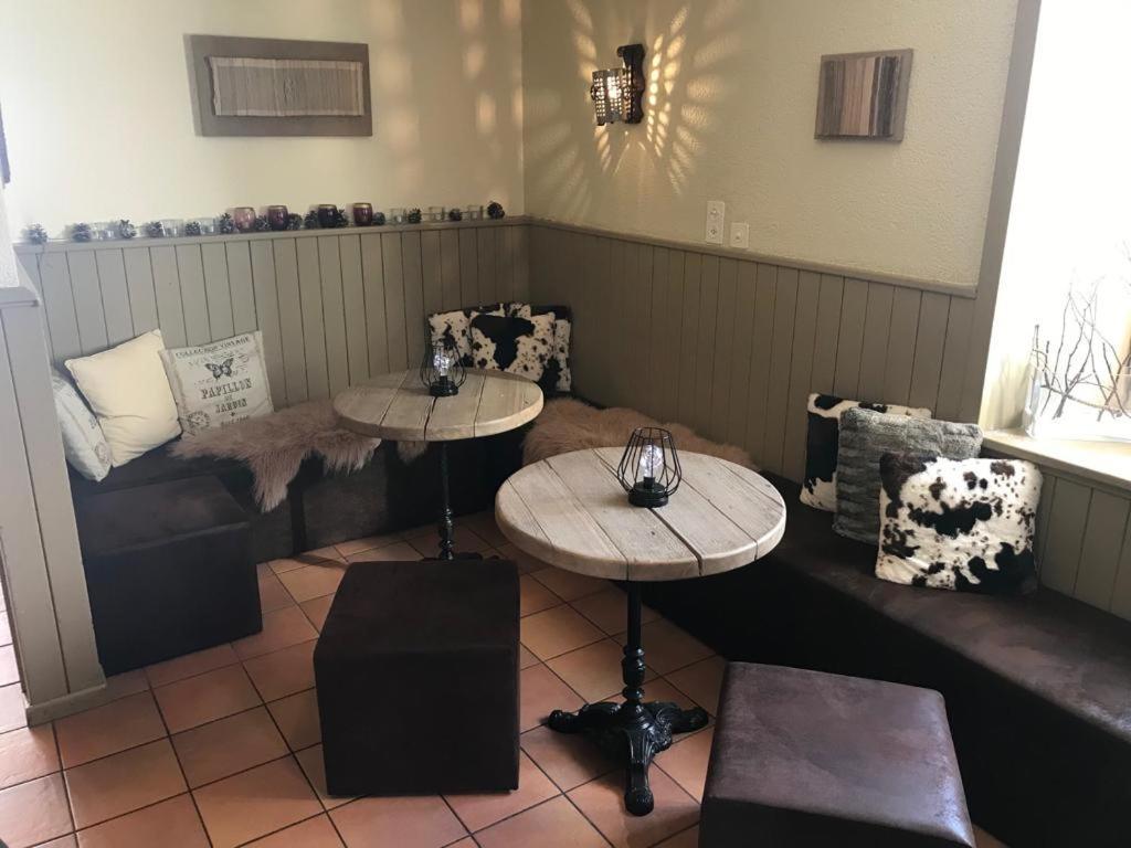 Auberge De Duillier Экстерьер фото
